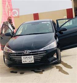 هیوندای ئەلەنترا